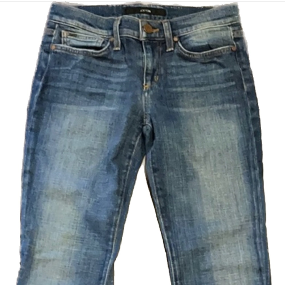 JOE’S Jeans • Provocateur • 25 • Tailored Slim Straight • Flap pocket • Denim